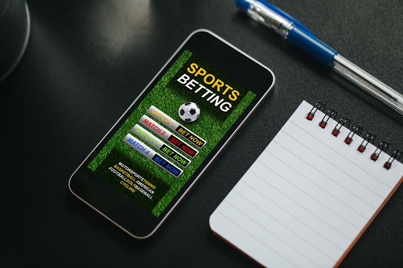 4 Ways Mobile is Taking Over Online Sports Betting - 2023 Guide - FiredOut