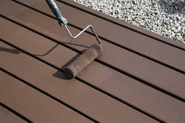 Can You Stain or Paint a Composite Deck 2020 Guide